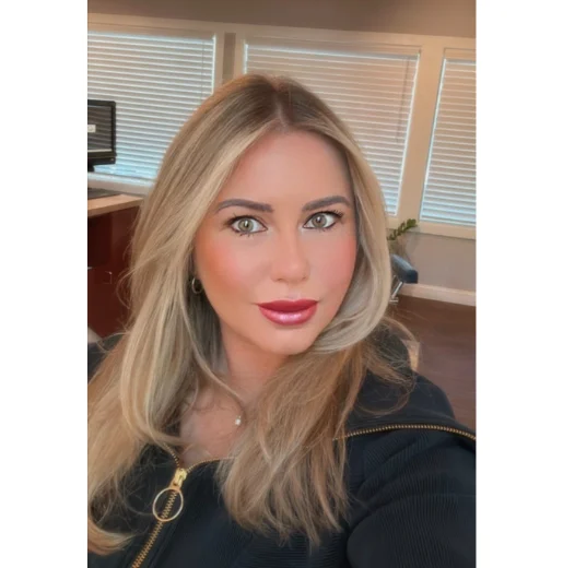 karolina - director of operations